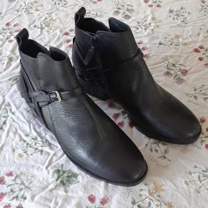Cole Haan Leather Booties size 7